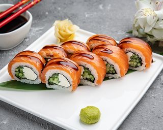 Філадельфія зі слабосоленим лососем 