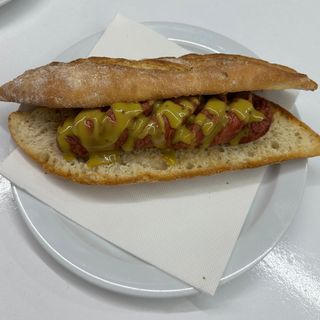 Bocadillo de cervela