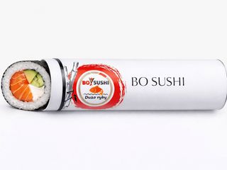 Futomaki z surowym  łososiem x12