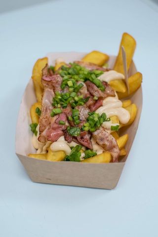 Frytki z bekonem