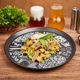 Pasta sa piletinom i vrganjima 450g