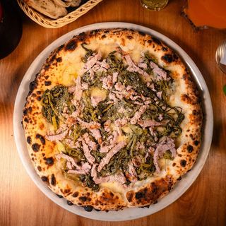 Friarielli e salsiccia in teglia