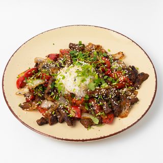  говядина в кисло-сладком соусе