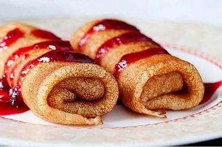 Млинці з полуницею (2шт)