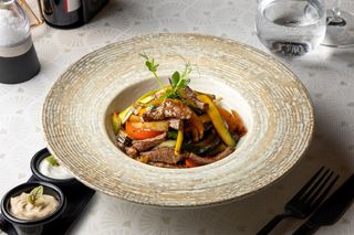 Wok de vită cu legume