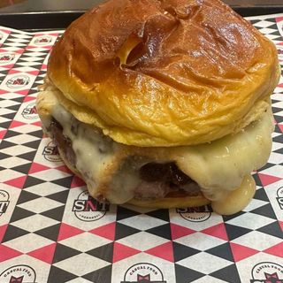 HAMBURGUESA LA TREMENDA