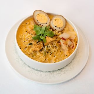 Рамен с курицей