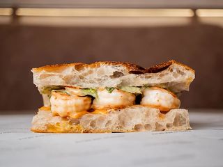 Фокача з креветкою