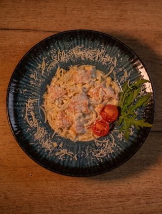 Паста з лососем (350г)