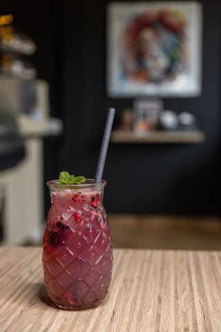 Limonada de fructe de padure