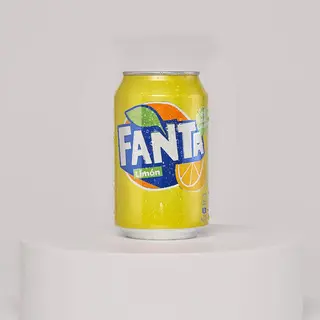 Fanta Limón
