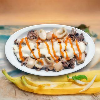 Chipirones Fritos con picante y mayonesa (Ración)