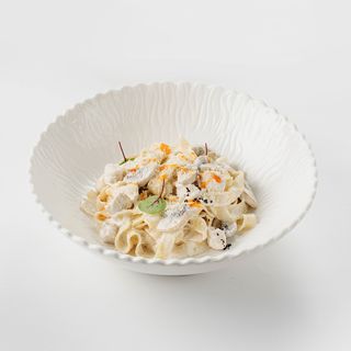 Фетучини с курицей и грибами
