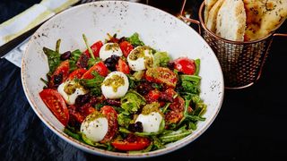 სოფლის კაპრეზე