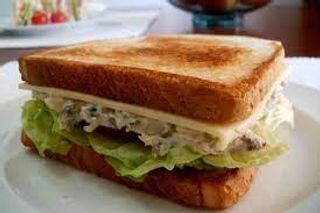 03 Sandwich De Pollo