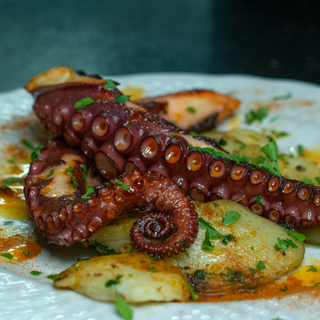 Pulpo Al Horno Con Papas Panaderas