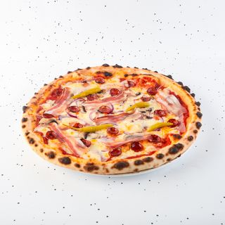 Hot combo pizza
