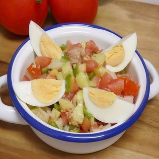 Ensalada pipirrana (ración 370 Cc.)