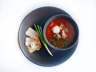 Борщ український в оригінальній подачі (370г)