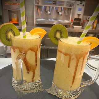 Batido De Plátano Y Mango