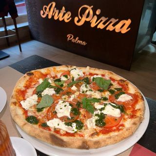 Pizza Caprese