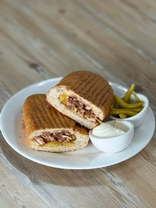 Донер куриный в батоне