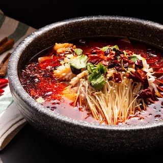  Tofu rosso 毛血旺