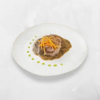 Juneći biftek s prilogom