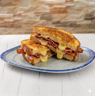Sándwich Mixto Con Bacon