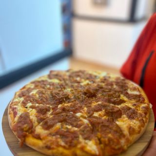 Pizza Bolognesa (Pequeña)
