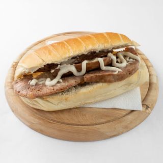 Panino con salsiccia e gorgonzola
