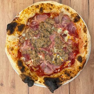 Pizza Prosciutto tonno (28 cm.)