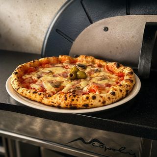 Pizza Capricciosa
