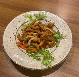 (32)Ternera Verdura Estilo Tailandesa 