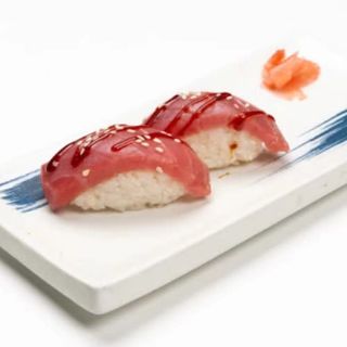 223. Nigiri Atún (2 Pzs.)