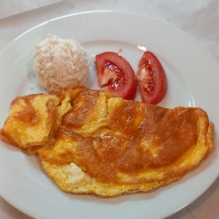 Omlet sa sirom