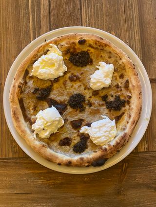 Pizza Trufada (33 Cm.)