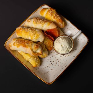 Kiflice sa pršutom 8 kom