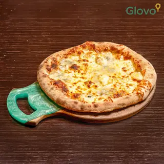 Pizza Quattro Formaggi mica