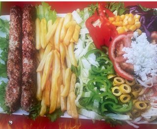 Plato Seekh Kebab Con Arroz O Patatas