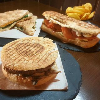 Bocadillo con pechugas de pollo y champiñones a la plancha Nº2