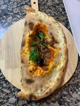 Pizza Calzone