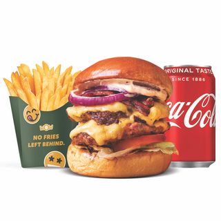 Меню WOWburger с картофки и напитка по избор