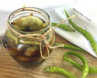 Peperoncini sotto aceto