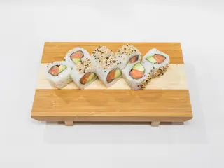 Salmón Roll