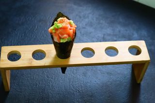 Temaki salmone