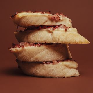 Pão de Alho com Queijo e Bacon