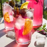 Нахабний фрукт лимонад