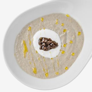 Грибний крем-суп з трюфельною пастою