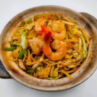 26. Tallarín Con Gambas